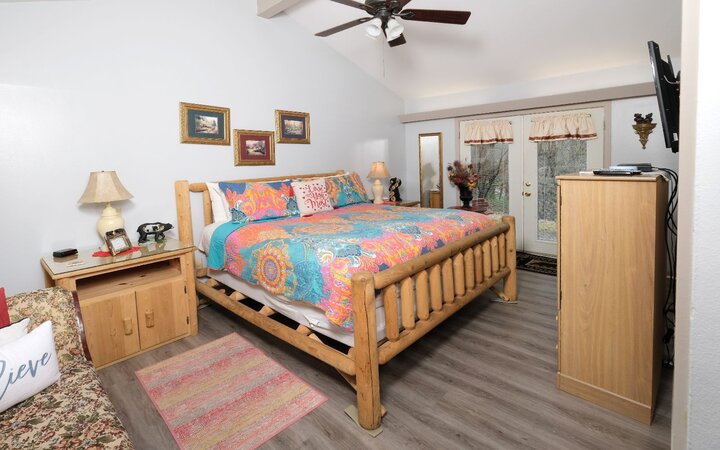 Cabin in Pigeon Forge, US