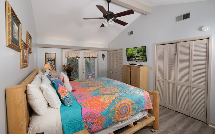 Cabin in Pigeon Forge, US