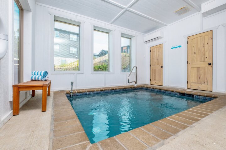 Cabin in Pigeon Forge, US