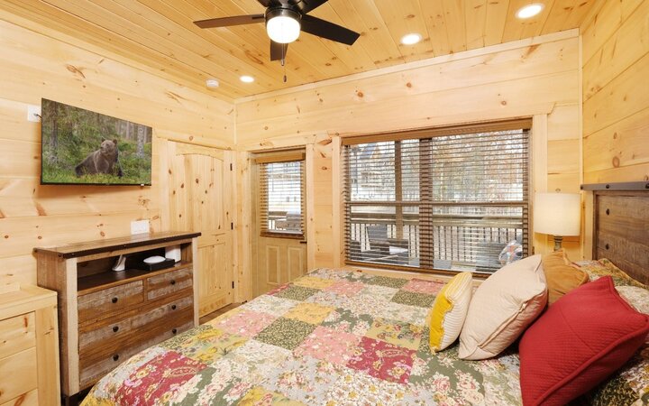 Cabin in Pigeon Forge, US