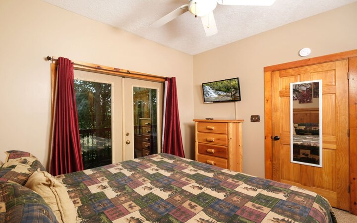 Cabin in Pigeon Forge, US