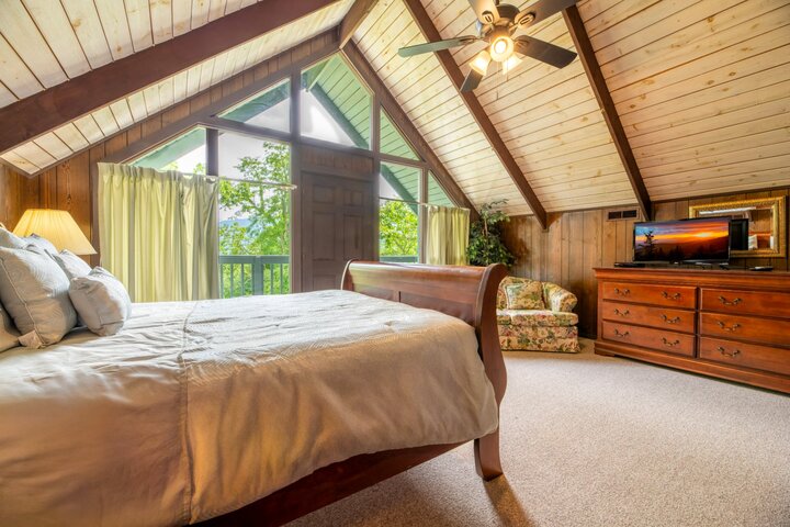 Cabin in Gatlinburg, US