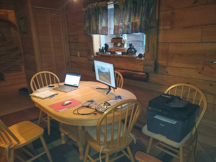 Home in Spruce Pine, US