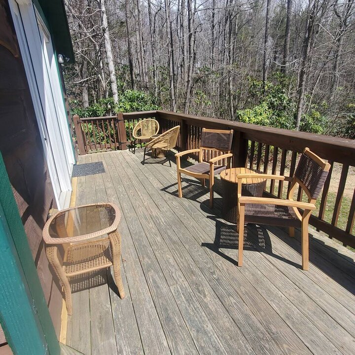 Home in Spruce Pine, US