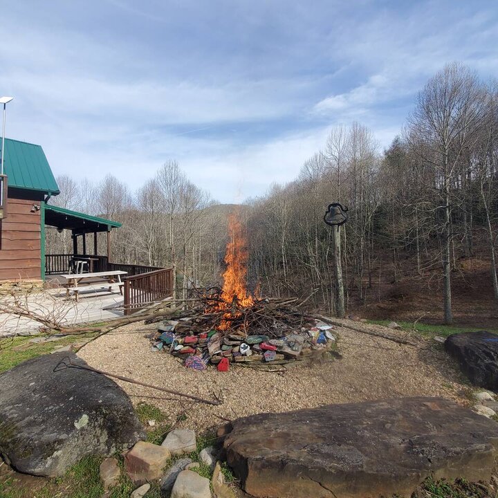 Home in Spruce Pine, US