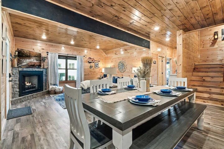 Cabin in Pigeon Forge, US