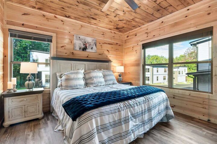 Cabin in Pigeon Forge, US