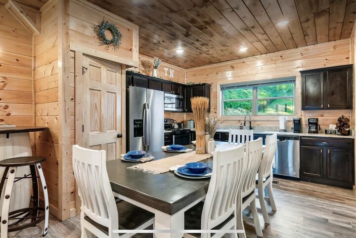 Cabin in Pigeon Forge, US