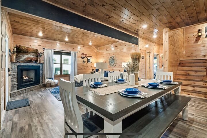 Cabin in Pigeon Forge, US