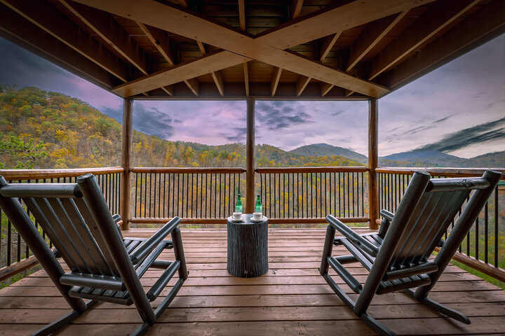 Cabin in Sevierville, US