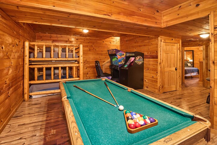 Cabin in Pigeon Forge, US