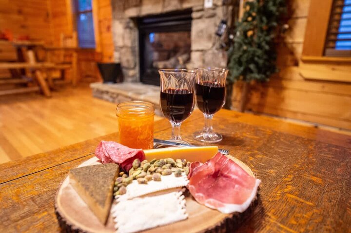 Cabin in Pigeon Forge, US