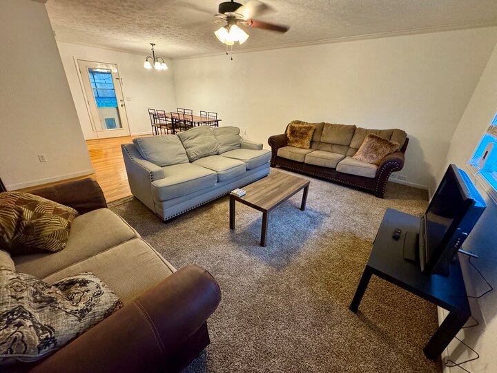 Home in Saint Robert, US