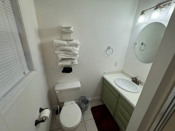 Home in Saint Robert, US