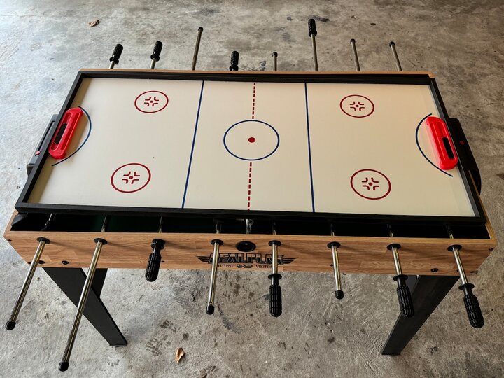 Home in Saint Robert, US