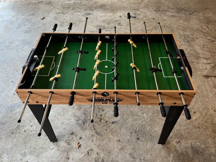 Home in Saint Robert, US