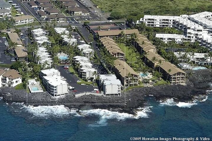 Condominium in Kailua-Kona, US