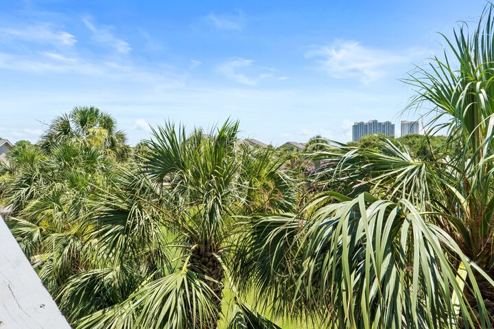 Condo in Miramar Beach, US
