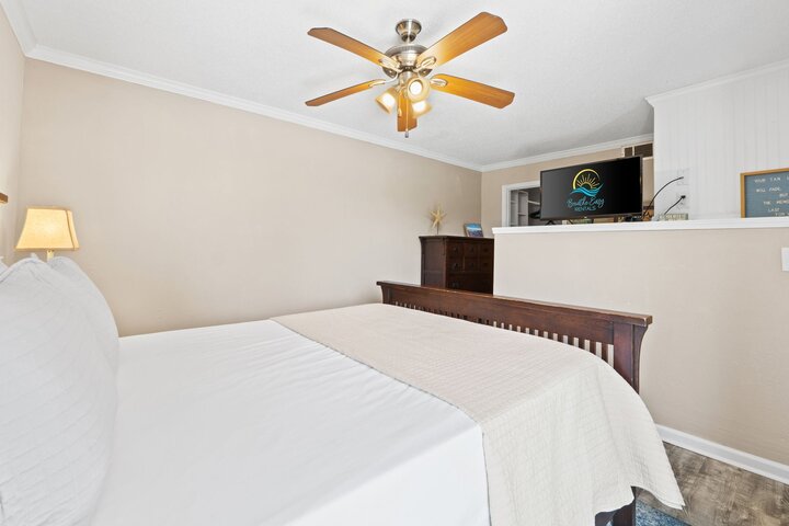 Condo in Miramar Beach, US