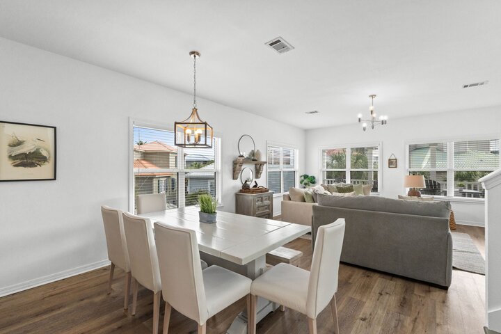 House in Miramar Beach, US