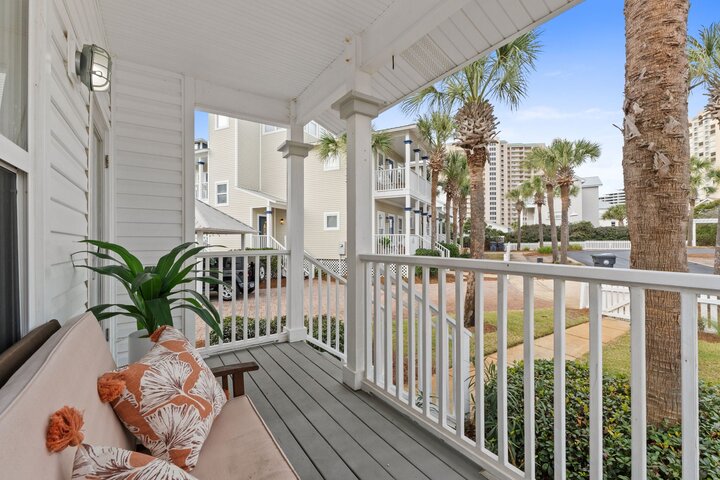House in Miramar Beach, US