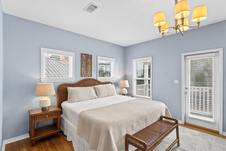 House in Miramar Beach, US