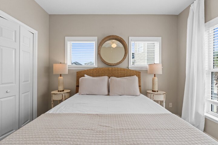 House in Miramar Beach, US