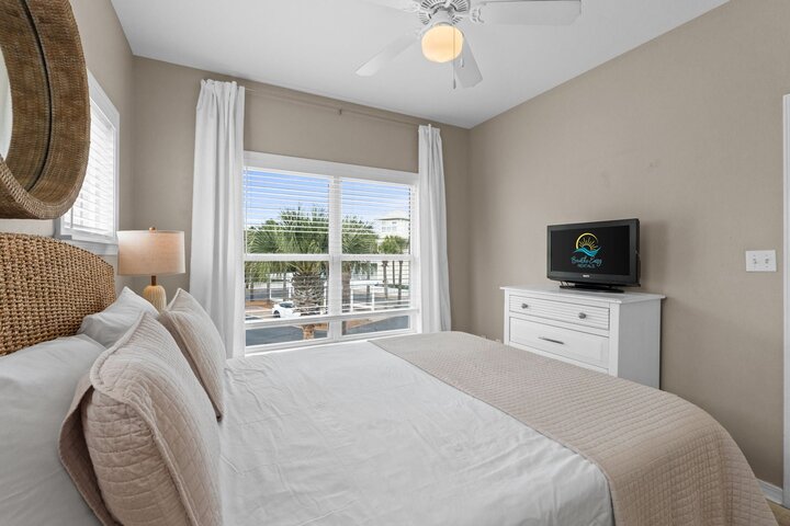 House in Miramar Beach, US