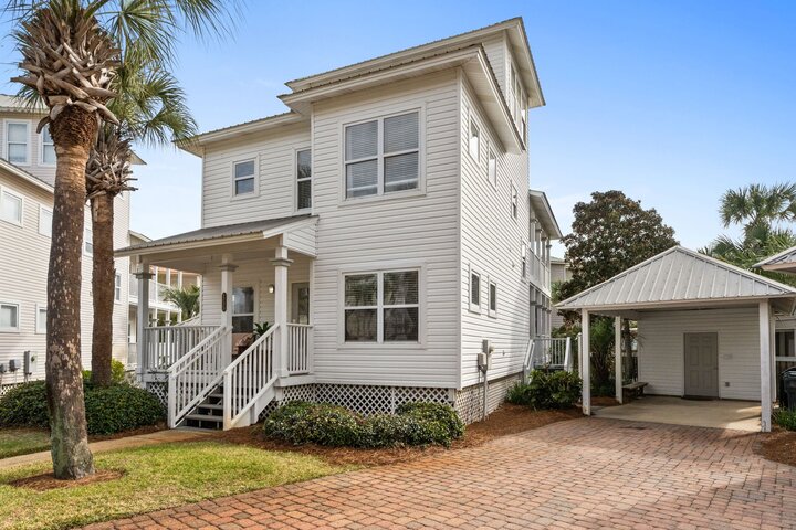 House in Miramar Beach, US