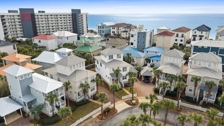 House in Miramar Beach, US