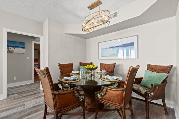 Condominium in Miramar Beach, US