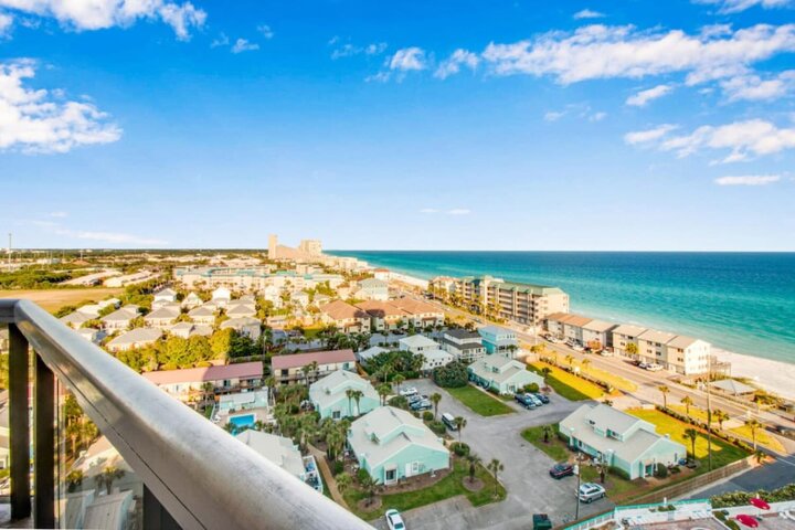Condominium in Miramar Beach, US