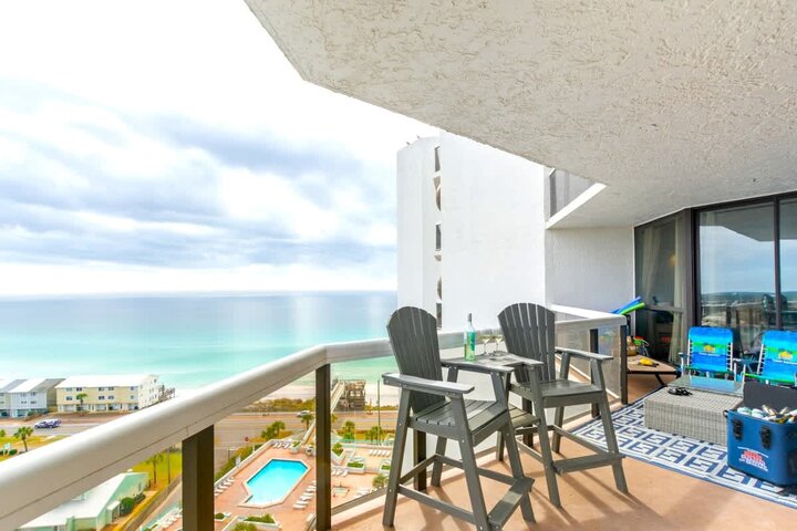 Condominium in Miramar Beach, US