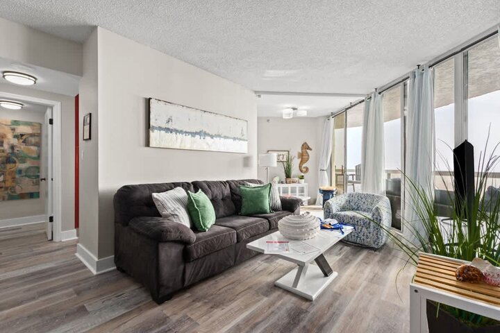 Condominium in Miramar Beach, US