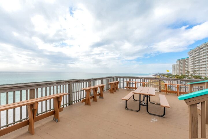 Condominium in Miramar Beach, US