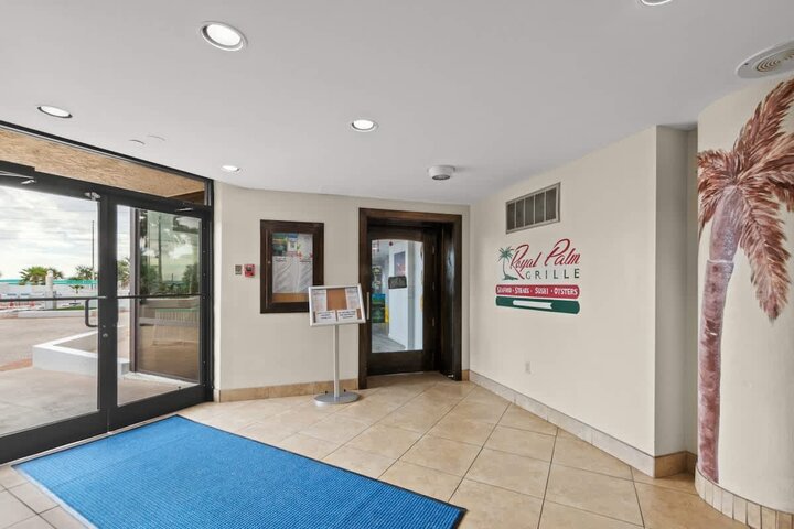 Condominium in Miramar Beach, US