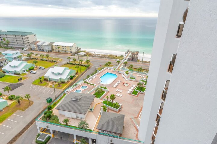 Condominium in Miramar Beach, US