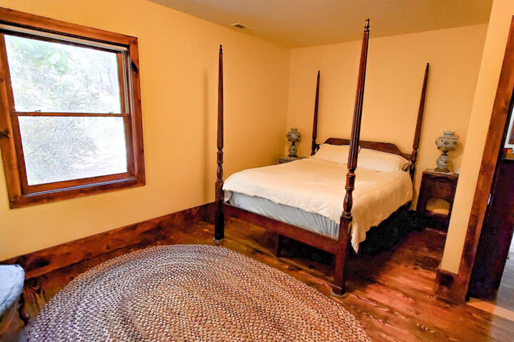 House in Asheville, US