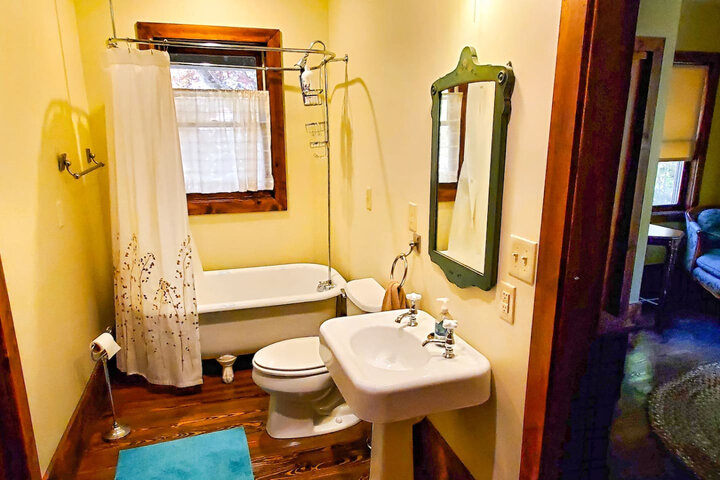 House in Asheville, US