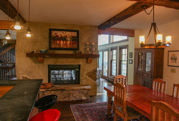 House in Asheville, US