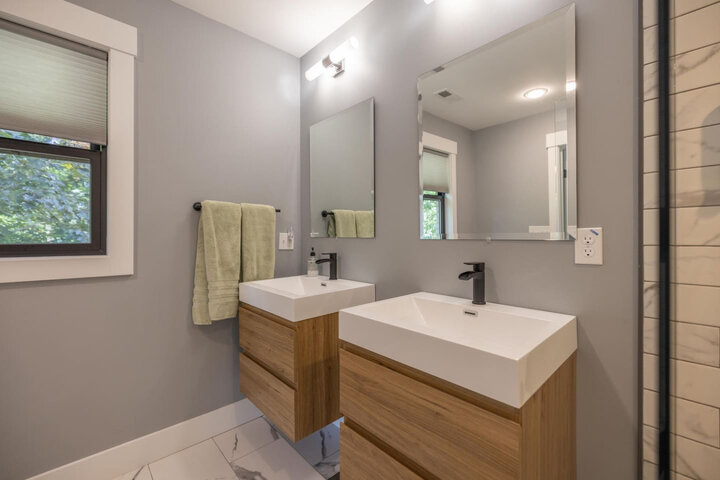 House in Asheville, US