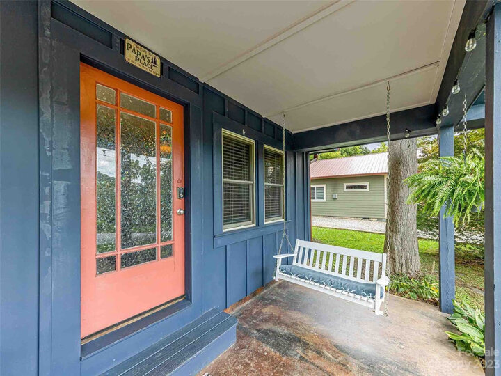 Cottage in Woodfin, US