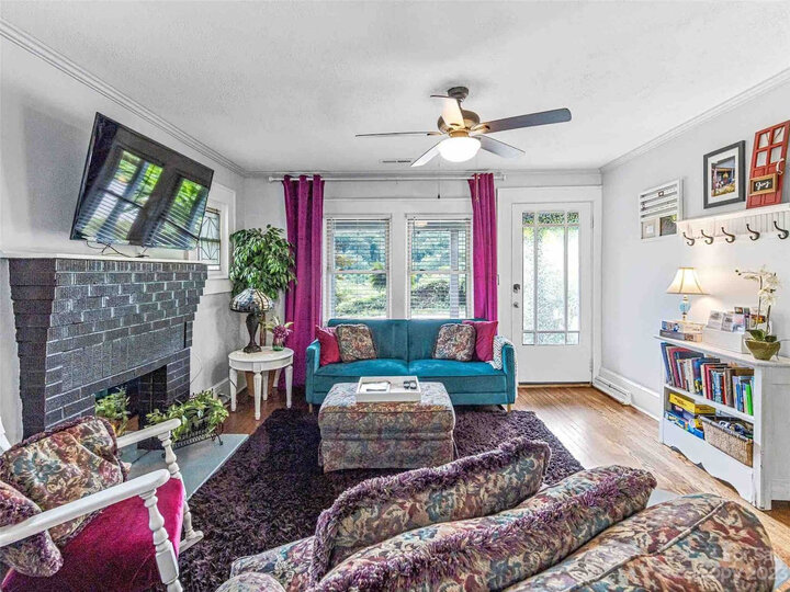 Cottage in Woodfin, US