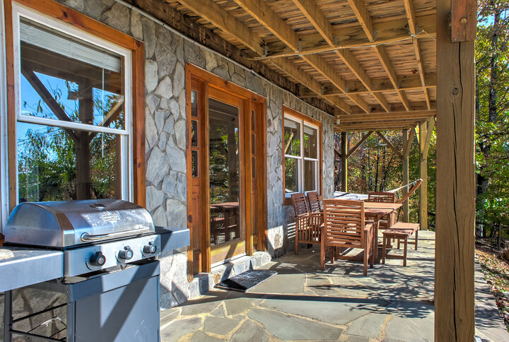 House in Old Fort, US