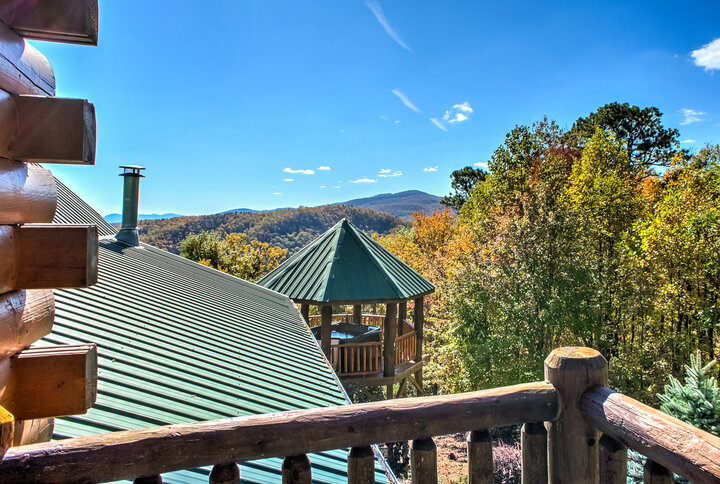 House in Old Fort, US