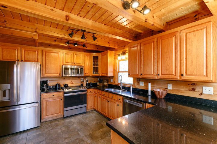 Cabin in Old Fort, US