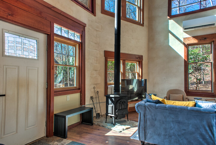 House in Old Fort, US