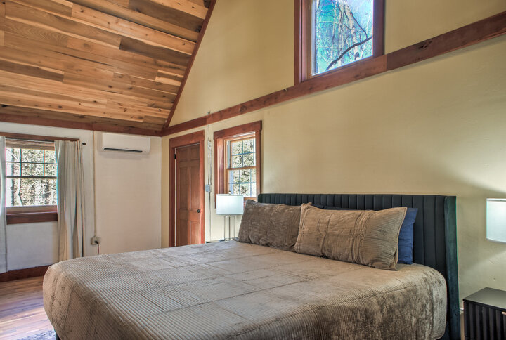 House in Old Fort, US