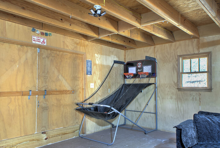 House in Old Fort, US