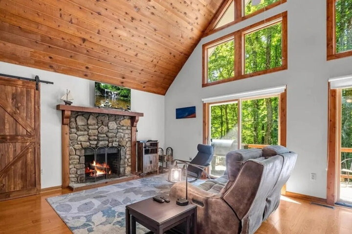 House in Old Fort, US